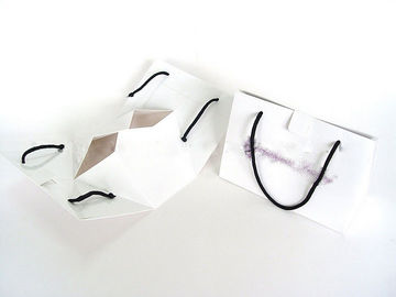 Custom Imprinted Unique Recycled Paper Carrier Bags For Shopping